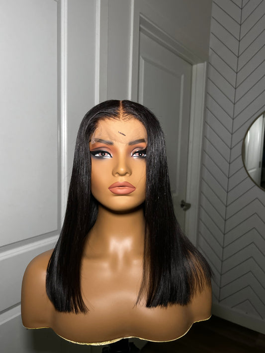 14 inch HD Lace Closure Middle Part Blunt Cut Unit