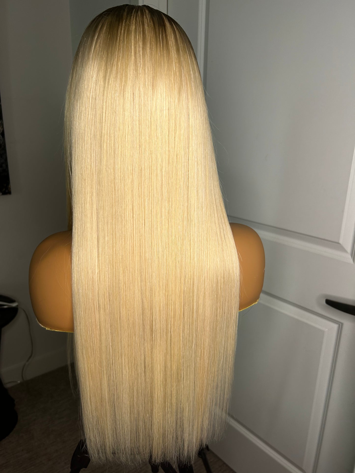 24 inch Blonde Middle Part with Dark Roots